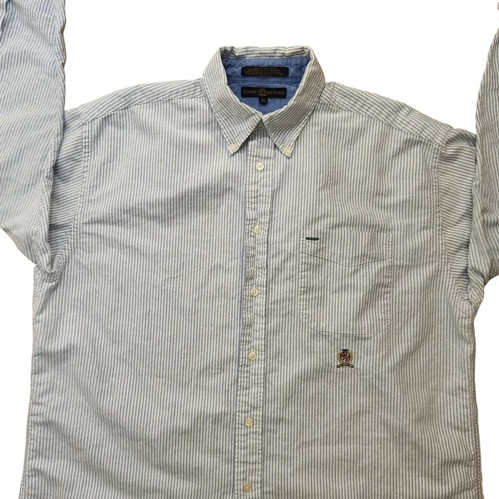 Tommy Hilfiger Men's Blue White Striped Button Down Shirt‎ L Vintage  Y2K - Picture 2 of 8